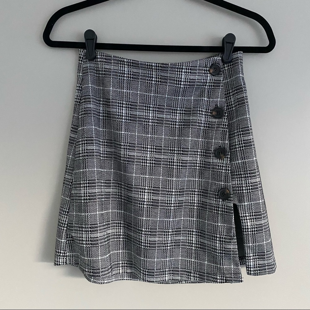Grey plaid side button mini skirt